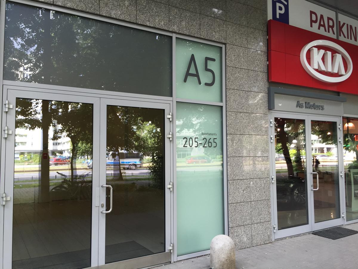 Apartament Triton Park Варшава Екстериор снимка